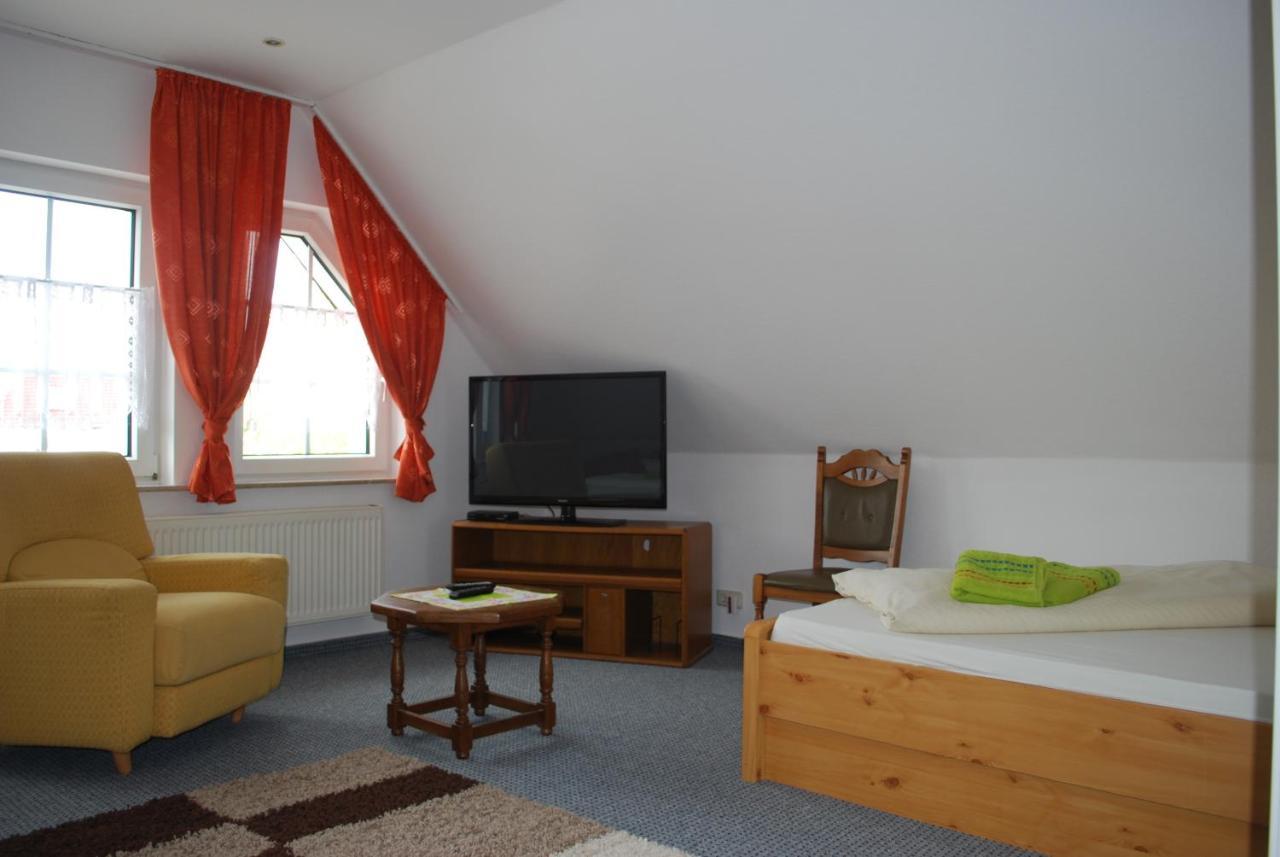 Landhotel Bienstadt Georgenthal  Extérieur photo